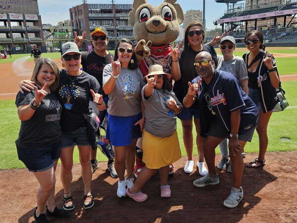 Chihuahua's Baseball Fundraiser