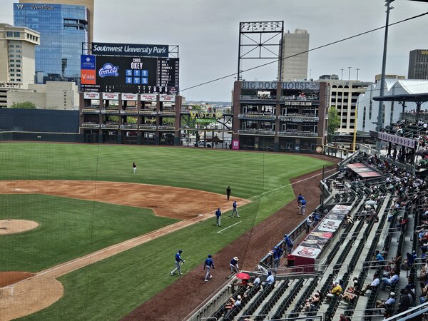 Chihuahua's Baseball Fundraiser